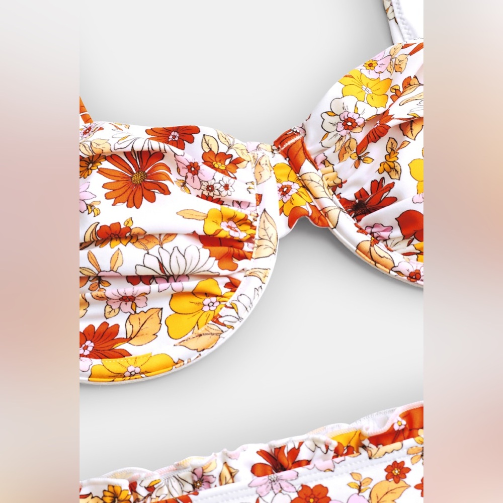 Women’s Cupshe x JJD Small Garden of Gaia Floral Bikini Set - Picture 3 of 6